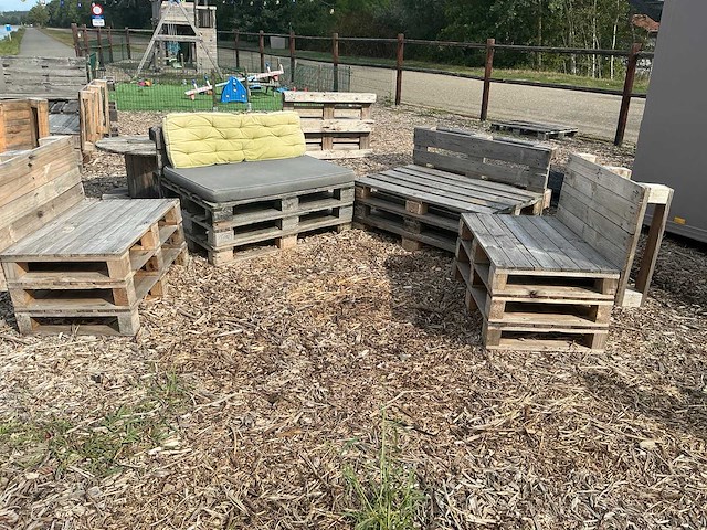 Houten palletbanken (11x) - afbeelding 2 van  8