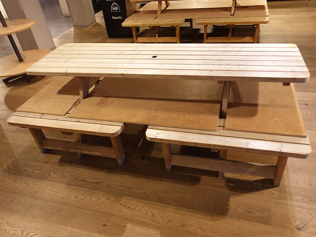 Houten picknickbank - afbeelding 2 van  2