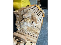 Houten pilaren/trapstijlen - afbeelding 3 van  3