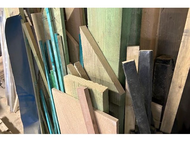 Houten planken - afbeelding 2 van  4