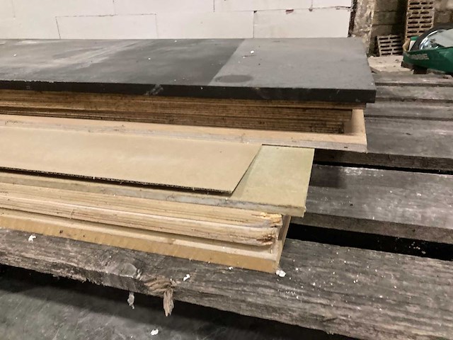 Houten platen - afbeelding 2 van  2