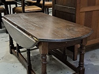 Houten plooitafel - afbeelding 1 van  2