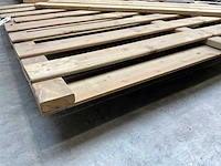 Houten poort met slot - afbeelding 4 van  6