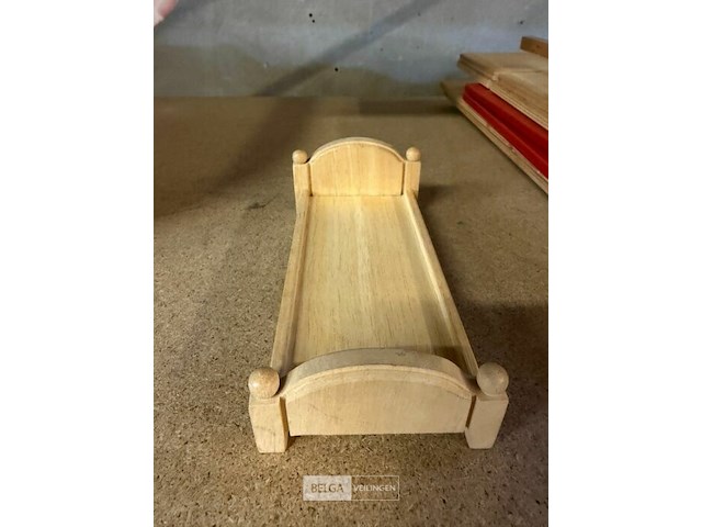 Houten poppenhuis - afbeelding 8 van  9