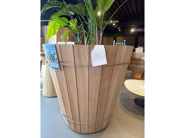 Houten pot in irokko - afbeelding 1 van  2