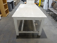 Houten presentatietafel - afbeelding 2 van  2