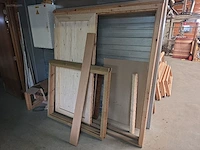Houten ramen en deuren voor tuinhuizen - afbeelding 7 van  35