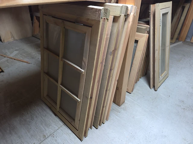 Houten ramen en deuren voor tuinhuizen - afbeelding 14 van  35