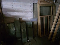 Houten ramen en deuren voor tuinhuizen - afbeelding 26 van  35