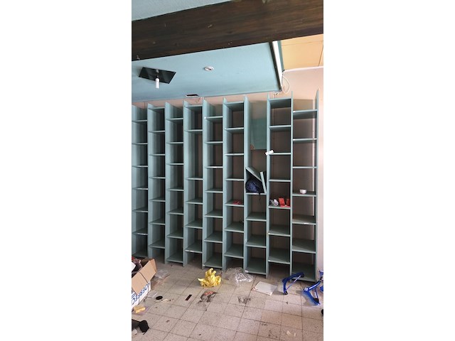 Houten rek - afbeelding 1 van  1