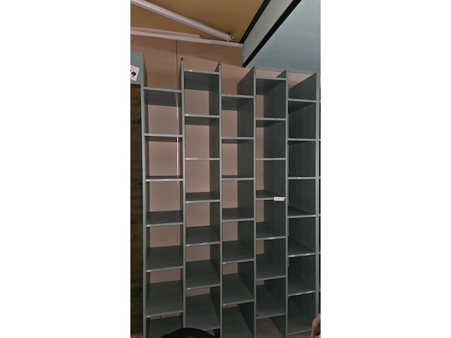 Houten rek - afbeelding 1 van  1