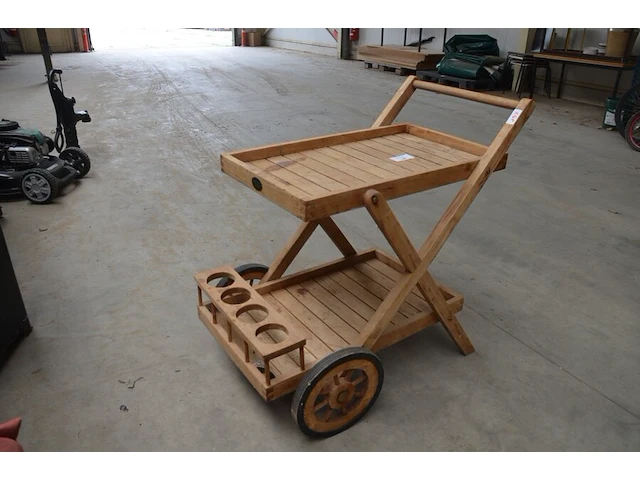 Houten rolserveerwagentje bois le duc - afbeelding 2 van  7