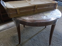 Houten ronde tafel + verlengstukken