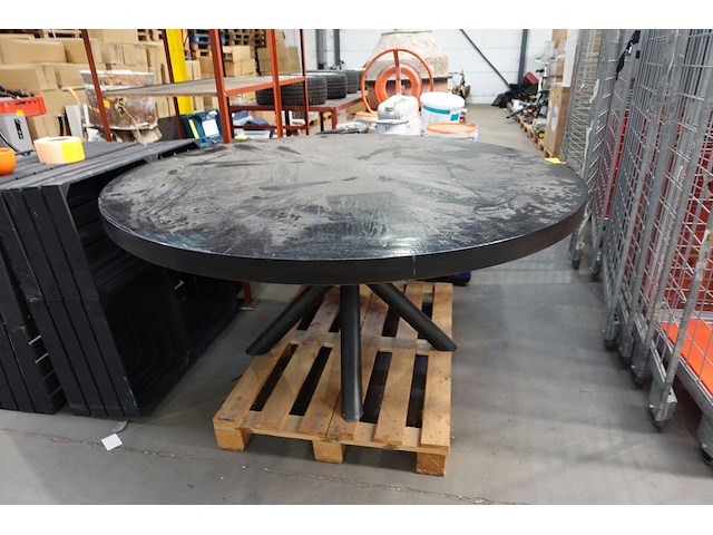 Houten ronde tafel - afbeelding 1 van  4