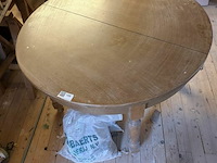 Houten ronde uitschuifbare tafel ø115 x h115 cm - afbeelding 1 van  3