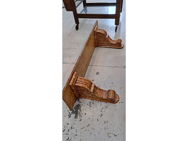 Houten schab in marmerschildering - afbeelding 2 van  2