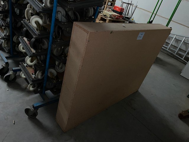 Houten scheidingsmuur - afbeelding 1 van  3