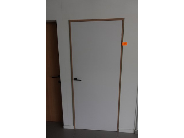 Houten schilder deur showroom model - afbeelding 1 van  2