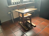 Houten schoolbankje - afbeelding 3 van  6