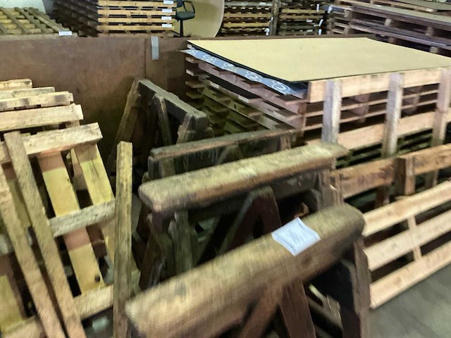 Houten schragen (4x) - afbeelding 3 van  3