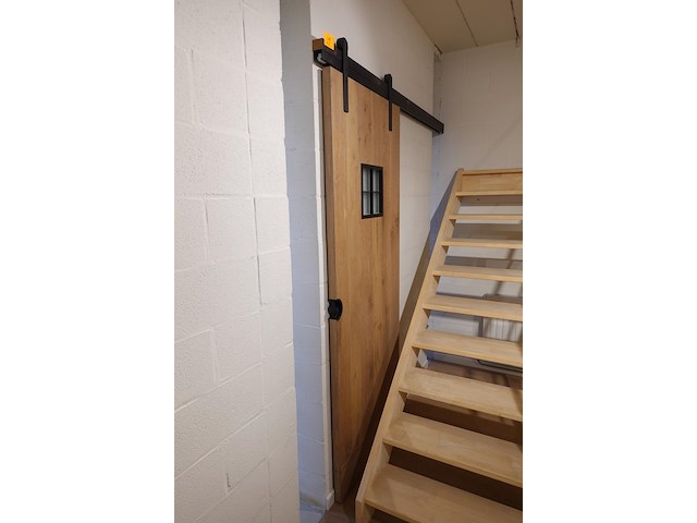 Houten schuifdeur showroom model - afbeelding 2 van  4