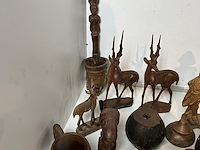Houten sculpturen 17 items - afbeelding 2 van  4