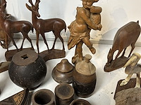Houten sculpturen 17 items - afbeelding 3 van  4