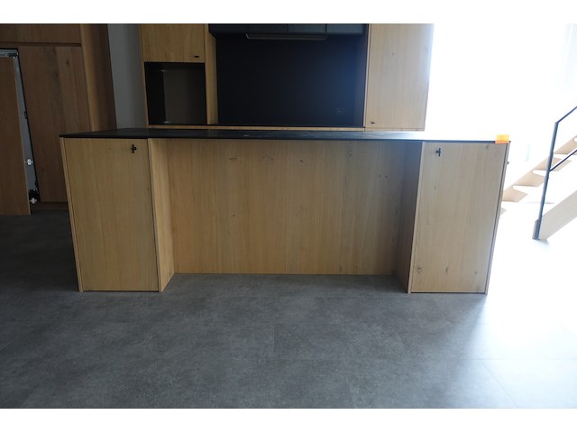 Houten showroom keuken - afbeelding 3 van  10