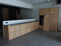 Houten showroom keuken