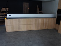 Houten showroom keuken - afbeelding 2 van  9