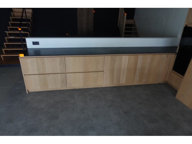 Houten showroom keuken - afbeelding 3 van  9