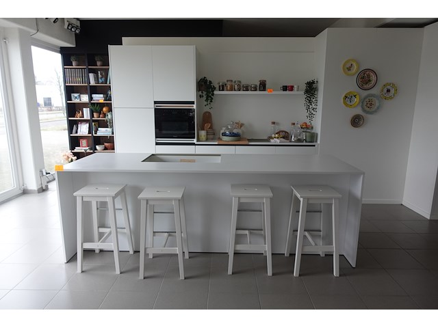 Houten showroom keuken - afbeelding 1 van  7