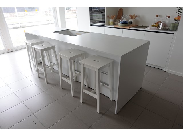 Houten showroom keuken - afbeelding 2 van  7