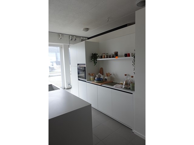 Houten showroom keuken - afbeelding 3 van  7