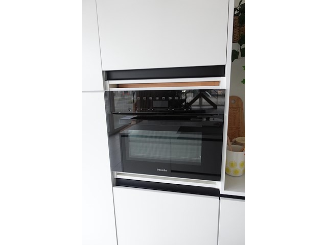 Houten showroom keuken - afbeelding 5 van  7