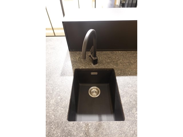 Houten showroom keuken - afbeelding 8 van  20