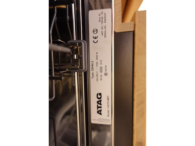 Houten showroom keuken - afbeelding 11 van  20