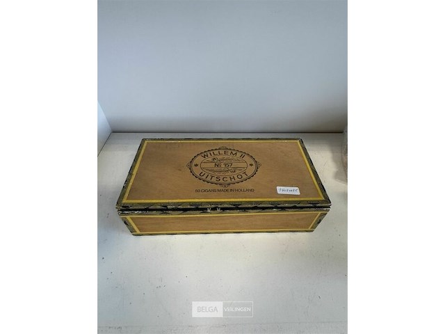 Houten sigarendoosje - afbeelding 1 van  2