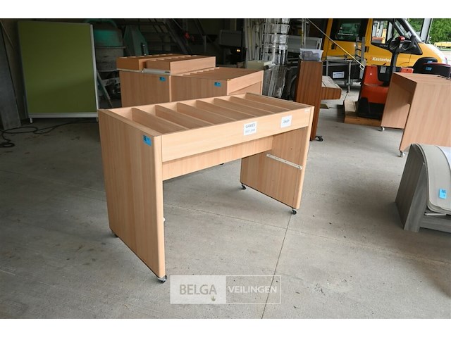 Houten sorteerkast op wielen - afbeelding 1 van  4