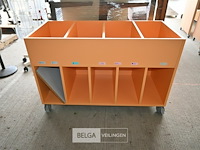 Houten sorteerkast op wielen - afbeelding 2 van  4