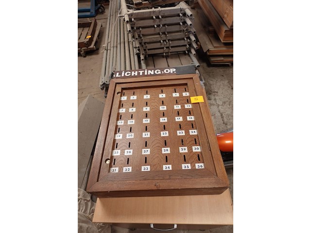 Houten spaarkas - afbeelding 1 van  4