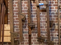 Houten spanvijzen - afbeelding 1 van  2