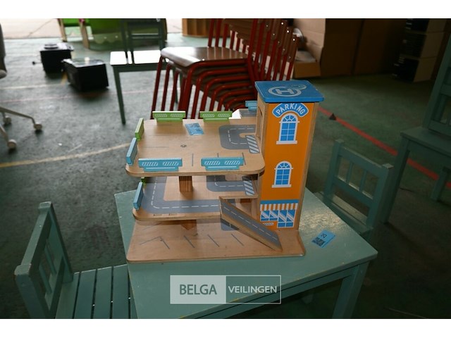 Houten speelgoed parkeergarage - afbeelding 4 van  4