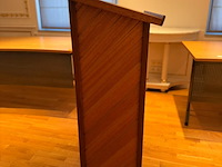 Houten spreekgestoelte - afbeelding 3 van  3
