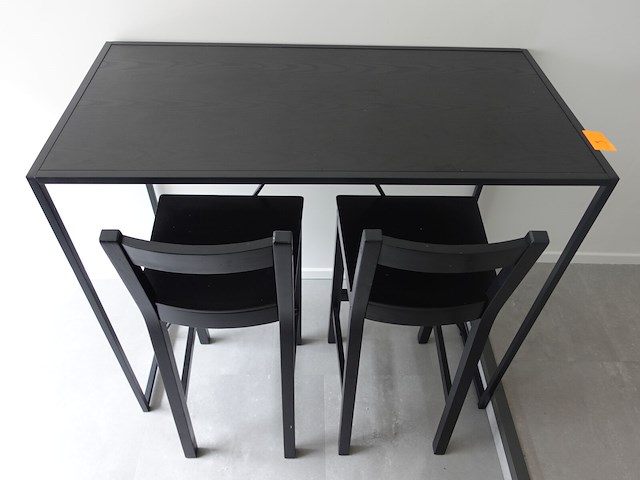 Houten staantafel + 2x houten barstoel - afbeelding 3 van  5