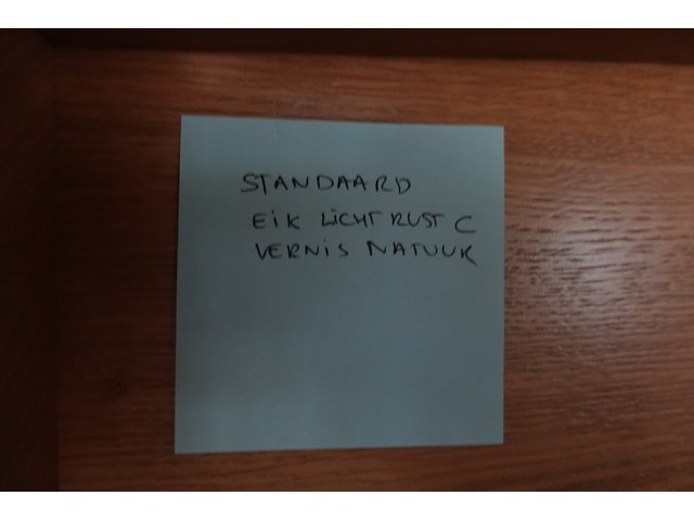 Houten steektrap showroom model - afbeelding 5 van  5