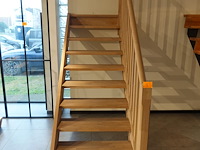 Houten steektrap showroom model