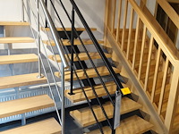 Houten steektrap showroom model - afbeelding 3 van  4