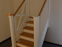 Houten steektrap showroom model - afbeelding 3 van  5