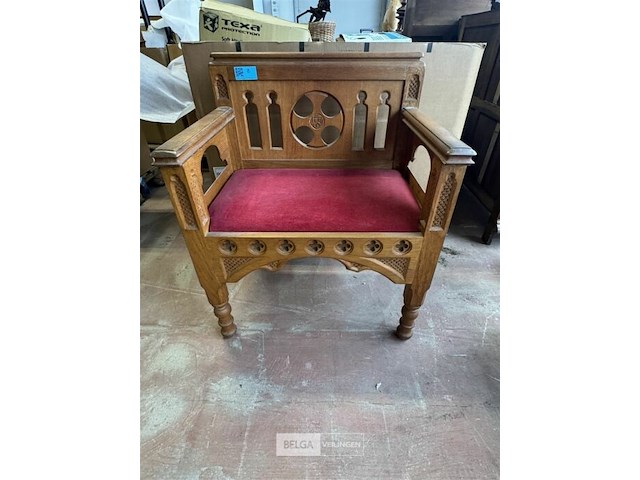 Houten stoel met armleuning - afbeelding 1 van  6